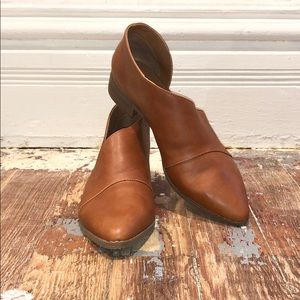 Universal Thread Good Co. Brown Slip-On Loafer